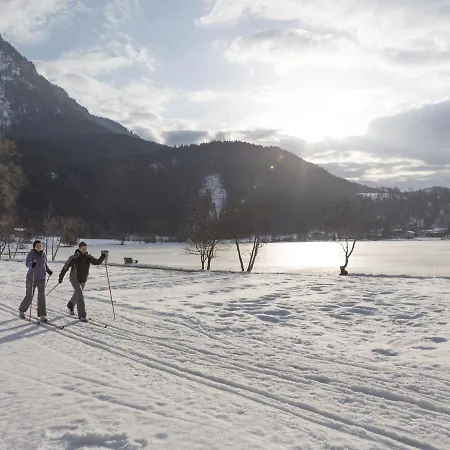 펜션 Cozy Holiday In Near Forest 티어제
